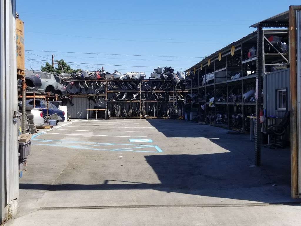 Universal Auto Dismantling (JAD) | 5534 Duarte St, Los Angeles, CA 90058, USA | Phone: (323) 589-3219