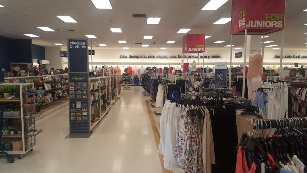 Marshalls | 3833 Grand Ave, Chino, CA 91710, USA | Phone: (909) 364-8210