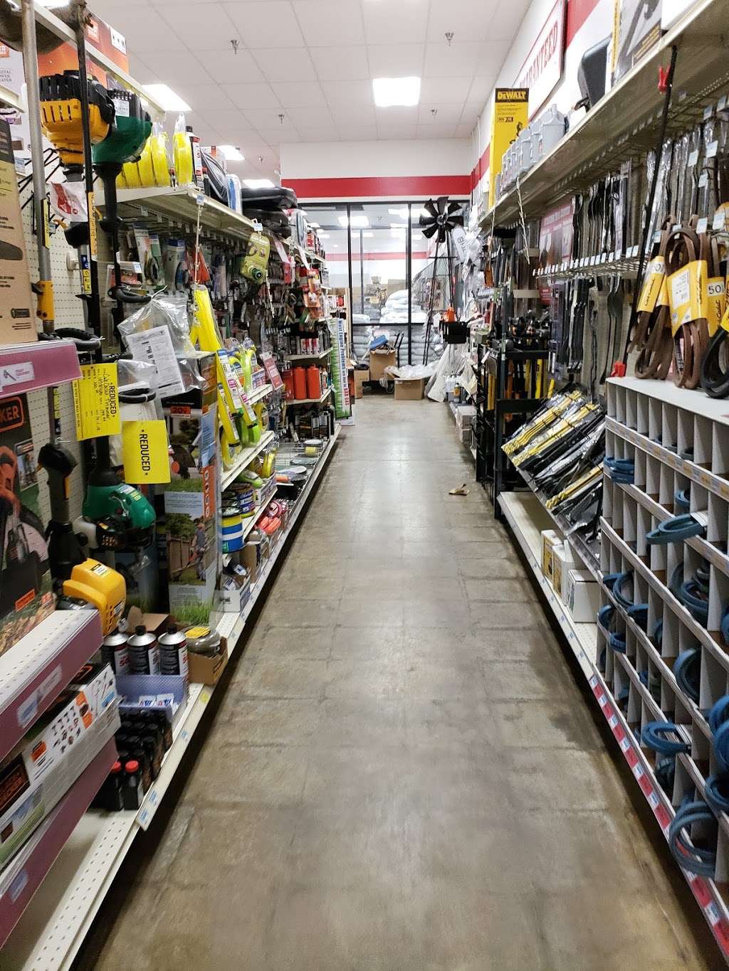 Tractor Supply Co. | 454 Hamlin Hwy Ste 100A, Lake Ariel, PA 18436, USA | Phone: (570) 689-7990