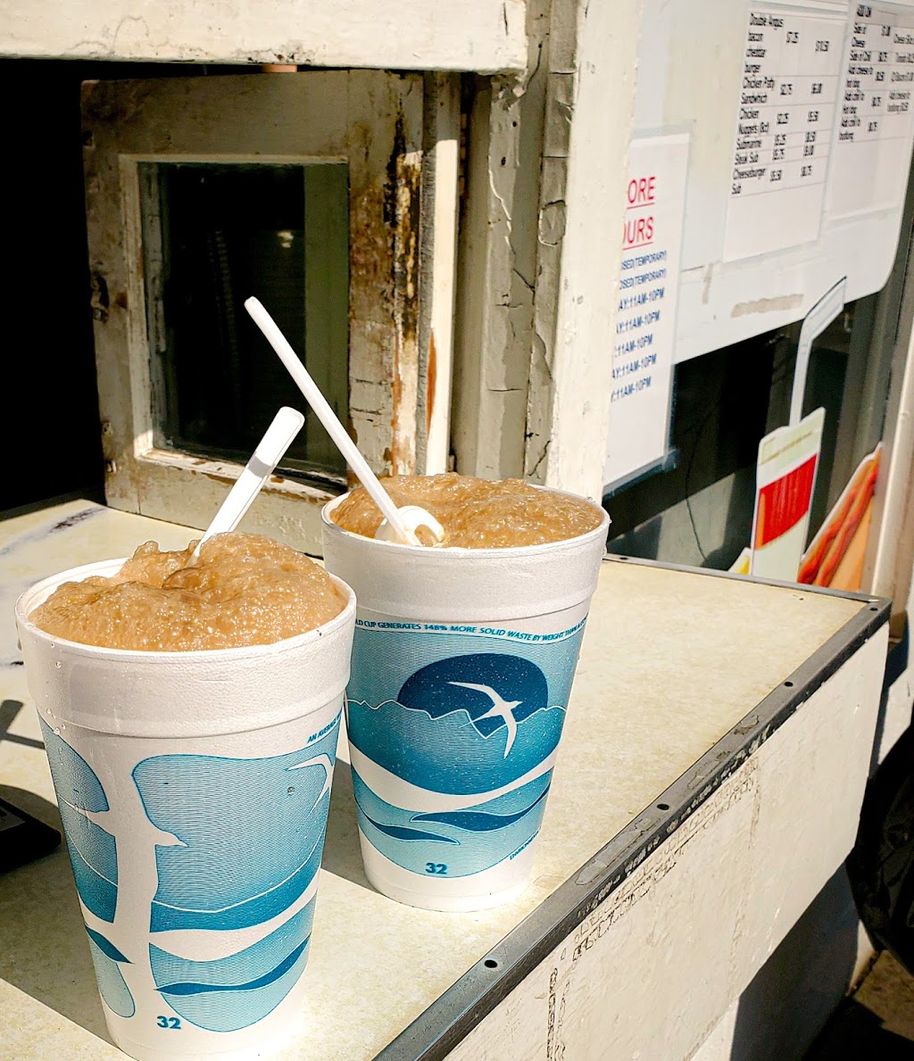 Earls Dairy Whip | 1061 Clay Pike, Irwin, PA 15642, USA | Phone: (724) 863-4719