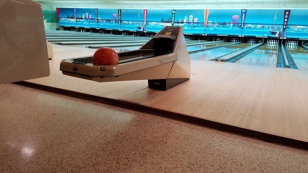 Southwyck Bowling Lanes | 5255 Heatherdowns Blvd, Toledo, OH 43614, USA | Phone: (419) 865-8815