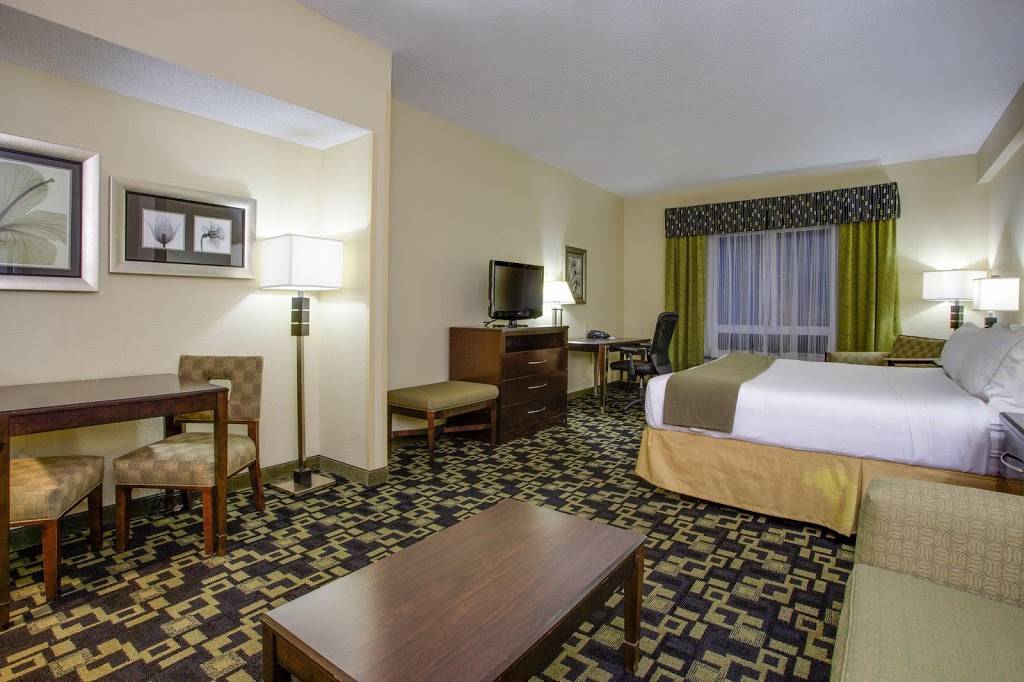 Holiday Inn Express & Suites Raleigh SW NC State | 3741 Thistledown Dr, Raleigh, NC 27606, USA | Phone: (919) 854-0001