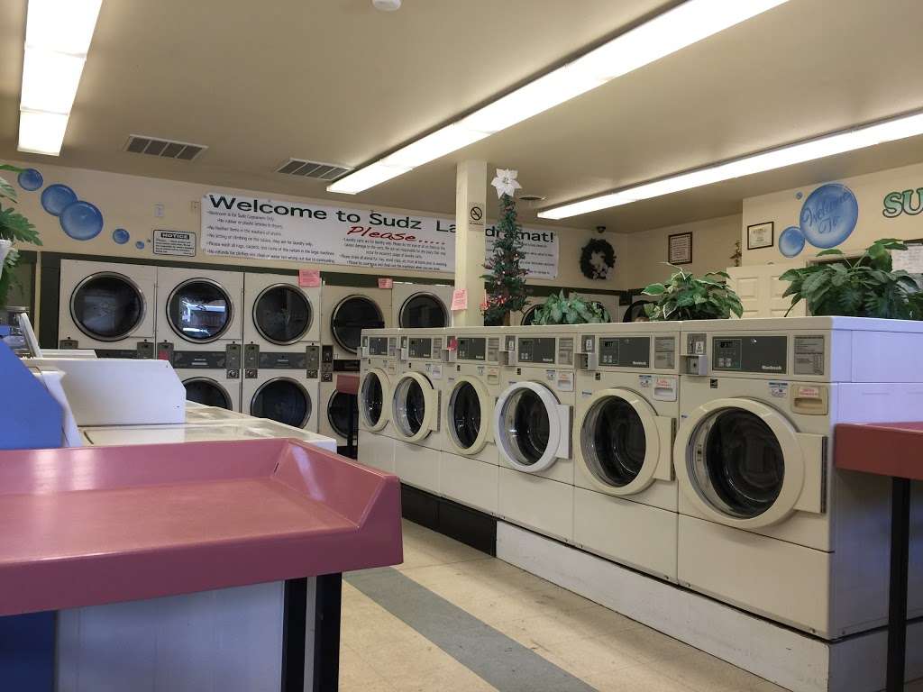 Sudz Laundromat LLC | Bailey, CO 80421, USA | Phone: (303) 838-4809