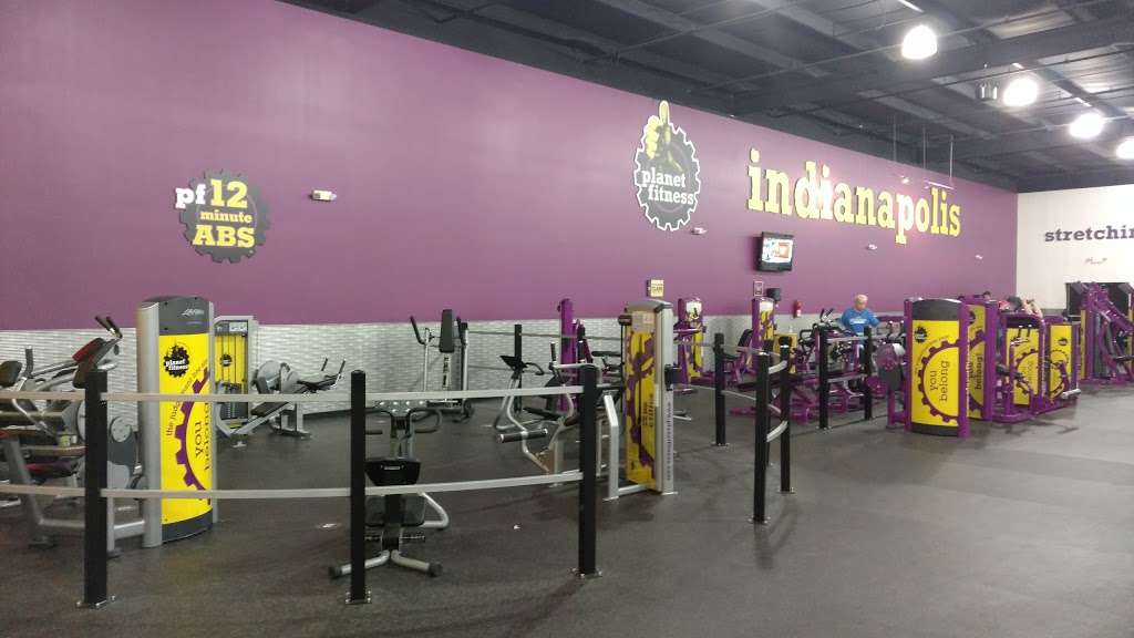 Planet Fitness | 10429 E Washington St, Indianapolis, IN 46229, USA | Phone: (317) 890-9800