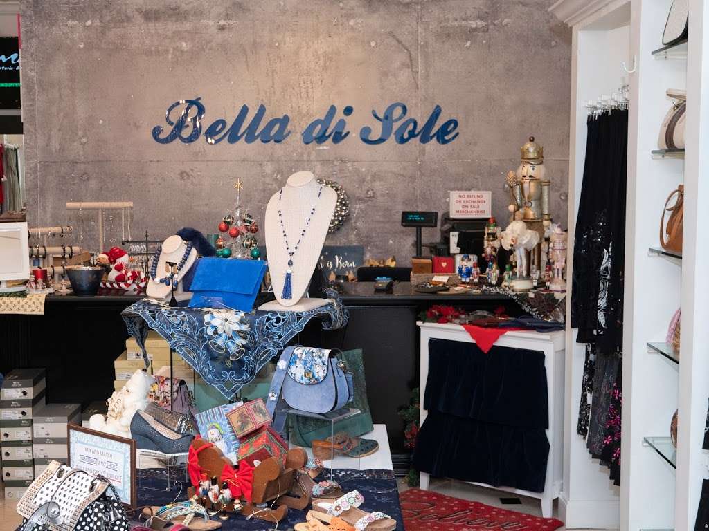 Bella Di Sole Boutique | 100 Plaza Real S suite e, Boca Raton, FL 33432, USA | Phone: (561) 392-7676