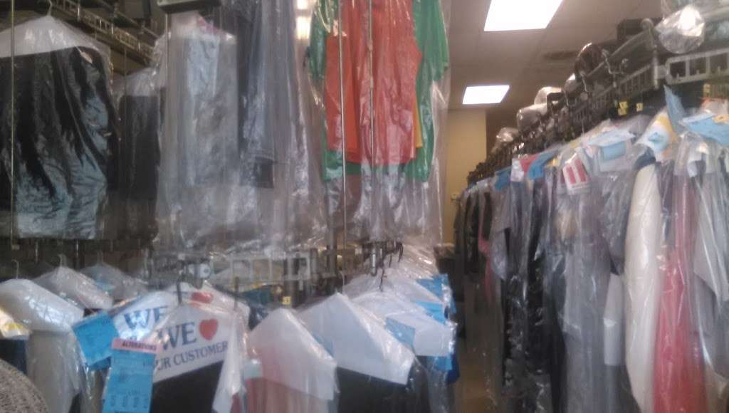 prestige dry cleaners | 6597, 26835 Cypresswood Dr #3, Spring, TX 77373, USA | Phone: (281) 907-0980