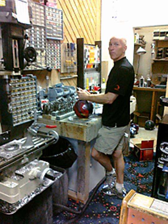 New Approach Pro Shop | 53 S Arlington Heights Rd, Elk Grove Village, IL 60007, USA | Phone: (847) 378-8892