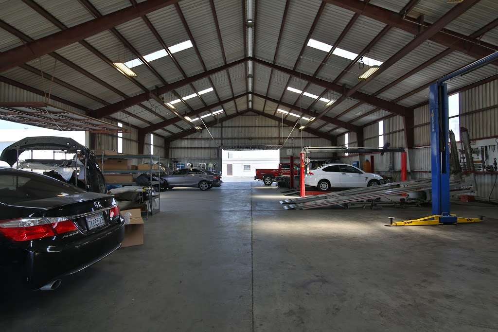 Seidners Collision Centers - Perris | 707 E 4th St, Perris, CA 92570, USA | Phone: (951) 443-4244