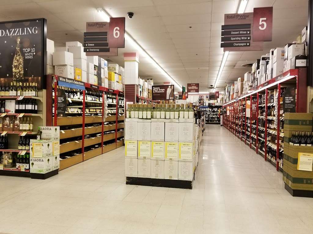 Total Wine & More | 13055-C Lee Jackson Memorial Hwy, Fairfax, VA 22033, USA | Phone: (703) 817-1177