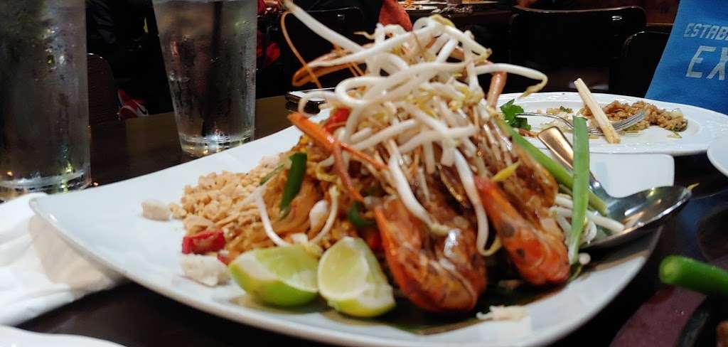 Thai Ghang Waan | 7056 Spring Garden Dr, Springfield, VA 22150, USA | Phone: (703) 866-6088