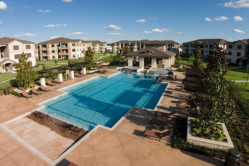 The Preserve at Spring Creek Apartments in Tomball, TX | 8627 Hufsmith Rd, Tomball, TX 77375, USA | Phone: (713) 987-3949