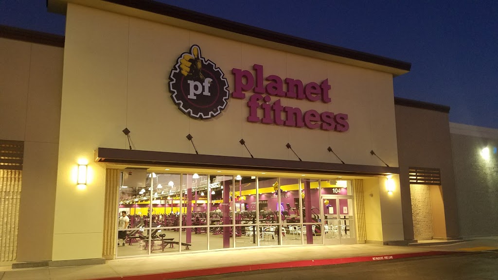 Planet Fitness | 520 S Cherokee Ln, Lodi, CA 95240, USA | Phone: (209) 334-2001