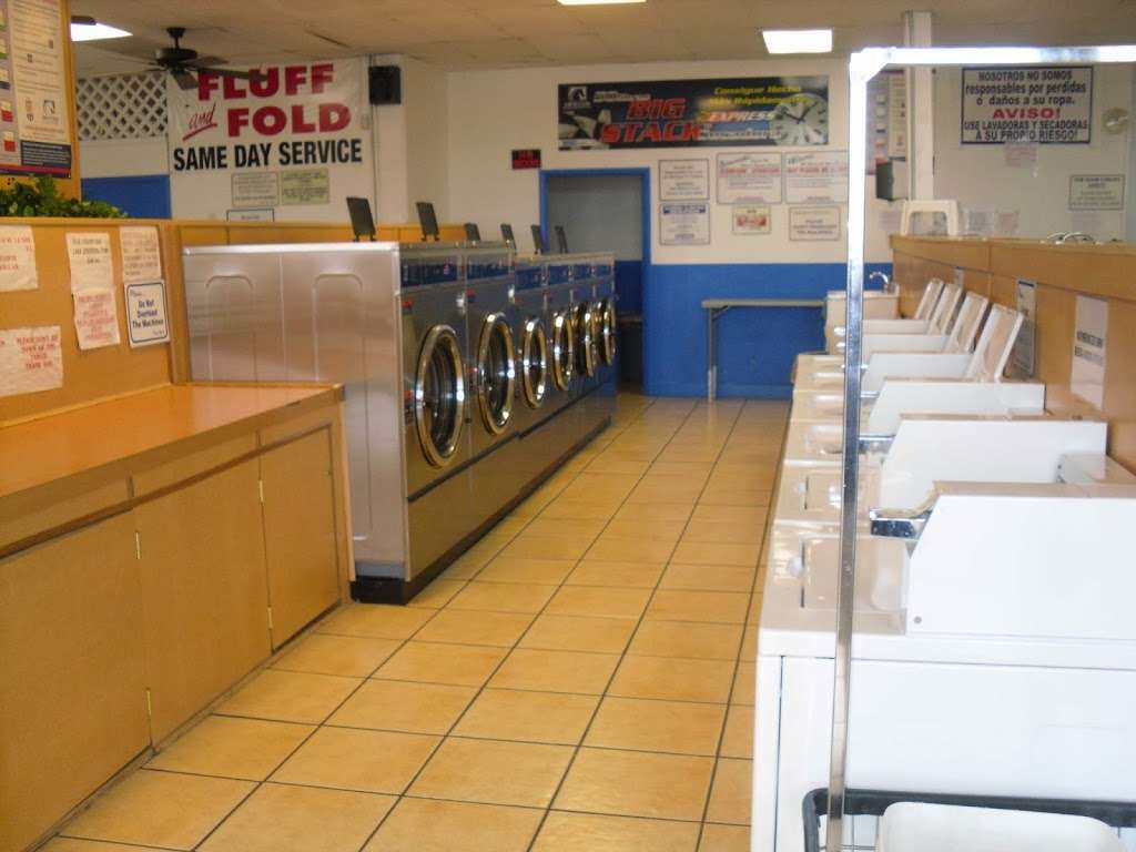 Love Laundry | 2560 N Las Vegas Blvd, North Las Vegas, NV 89030 | Phone: (702) 399-8648