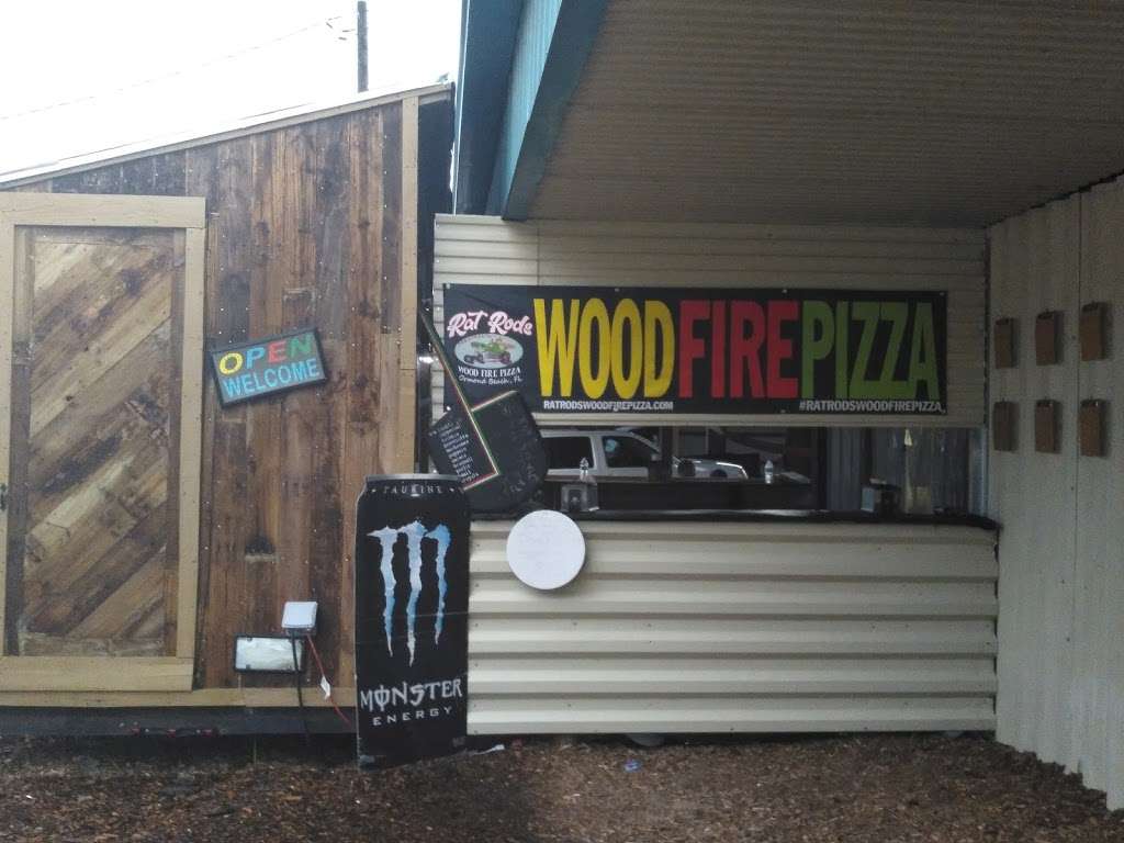 Rat Rods Wood Fire Pizza | 4222 US-301, Wildwood, FL 34785 | Phone: (386) 679-1676