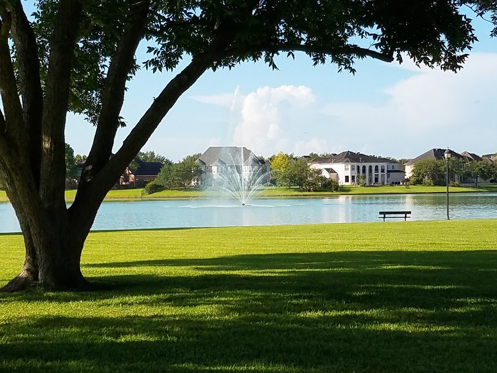 Southwyck Lake Park | Shelby Dr, Pearland, TX 77584, USA