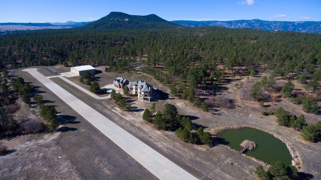 Perry Park Airport | US-85, Larkspur, CO 80118, USA | Phone: (719) 338-2401