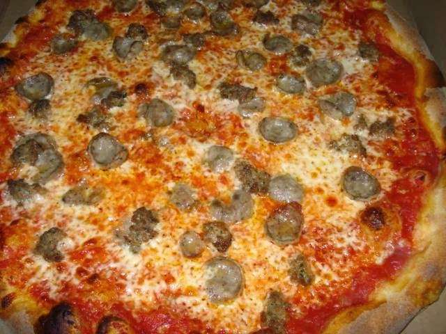 Cindys Pizza & Subs | 2640, 653 Humphrey St, Swampscott, MA 01907, USA | Phone: (781) 599-0358