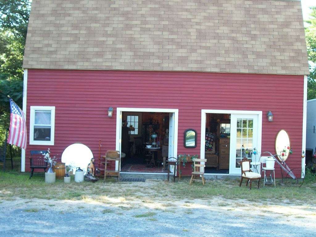 Just Stuff Antique | 44 Wenham Rd, Carver, MA 02330, USA | Phone: (508) 866-2353