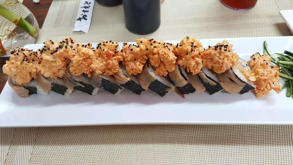 Niki Sushi Mirador | Fracc. 00000, Blvd. el Mirador 1232, Manuelparedes II, Tijuana, B.C., Mexico | Phone: 664 680 8014