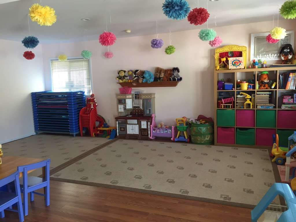 Alisa Day Care | 702 Tysens Ln, Staten Island, NY 10306 | Phone: (718) 810-1636