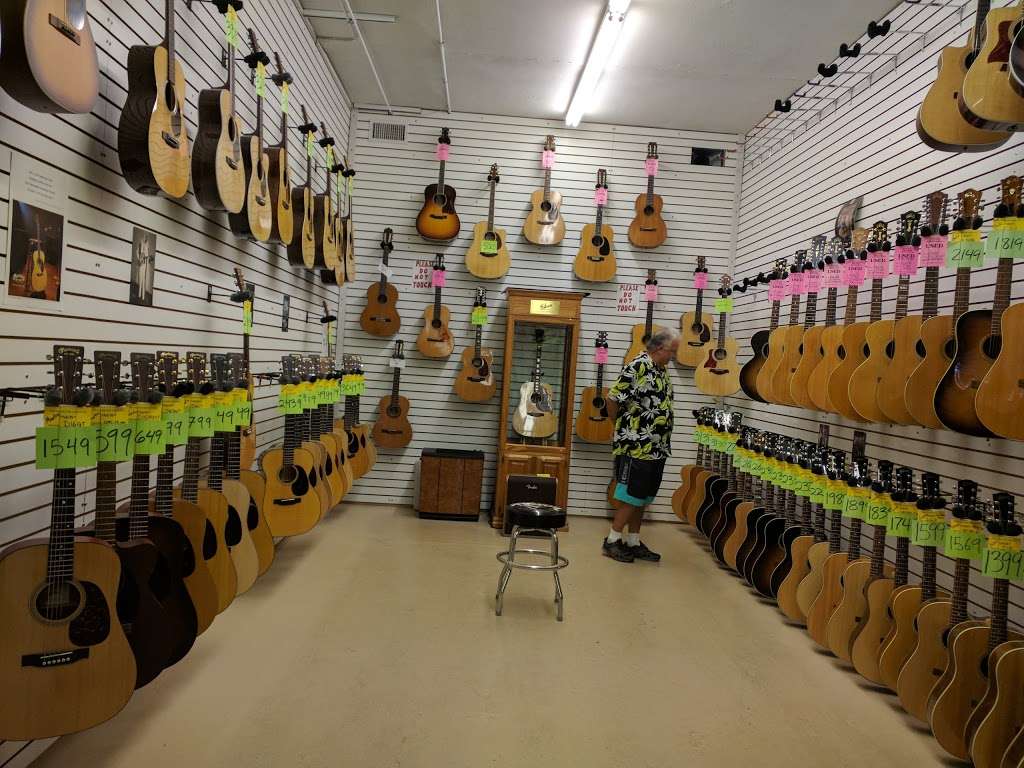 Bizarre Guitar & Drum | 4322 7th Ave, Phoenix, AZ 85013, USA | Phone: (602) 248-9297