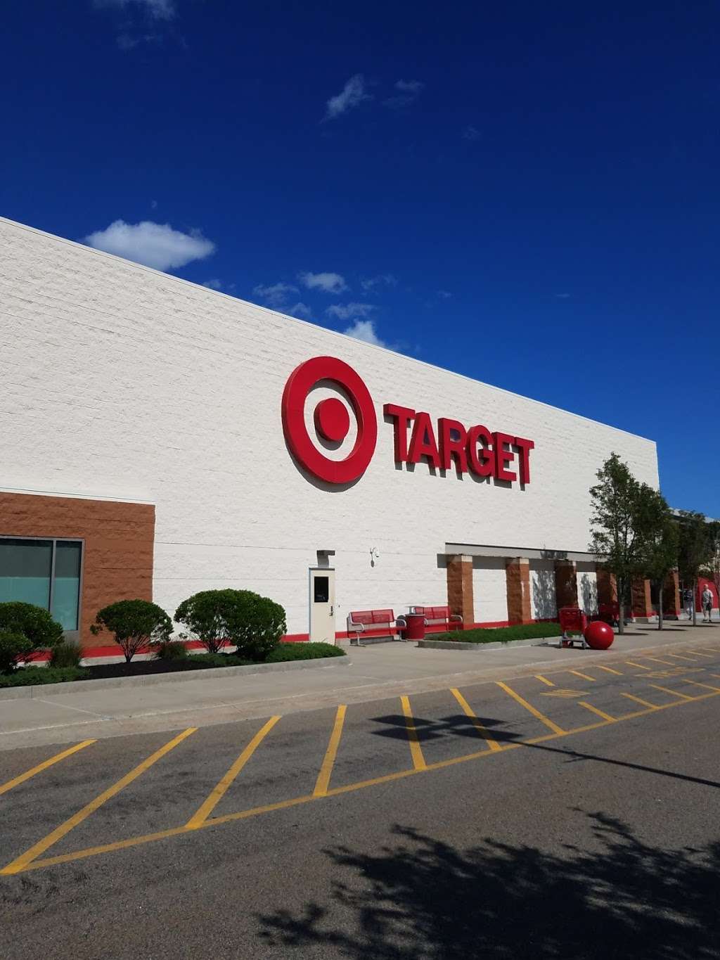 Target | 91 Taunton St, Plainville, MA 02762, USA | Phone: (508) 643-5008