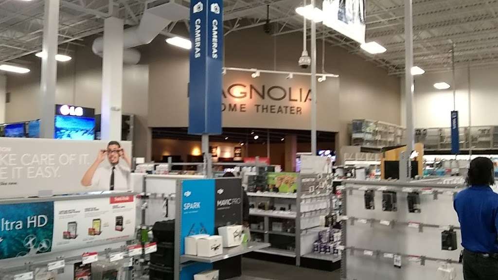 Best Buy 15854 South La Grange Road Orland Park Il 60462 Usa