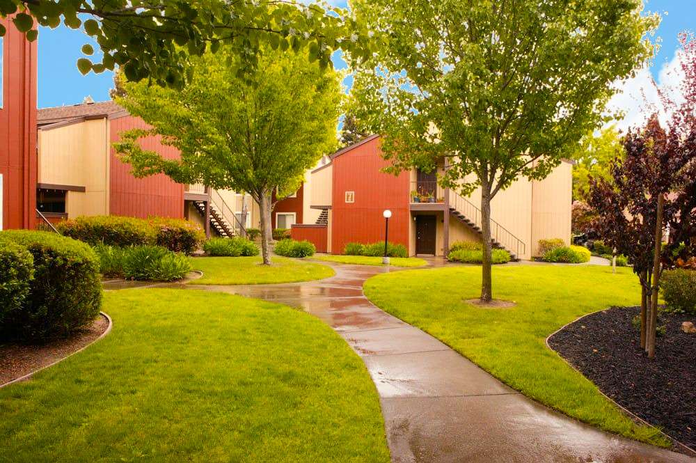 Kentwood Apartments | 550 River Glen Dr, Napa, CA 94558, USA | Phone: (833) 379-4412