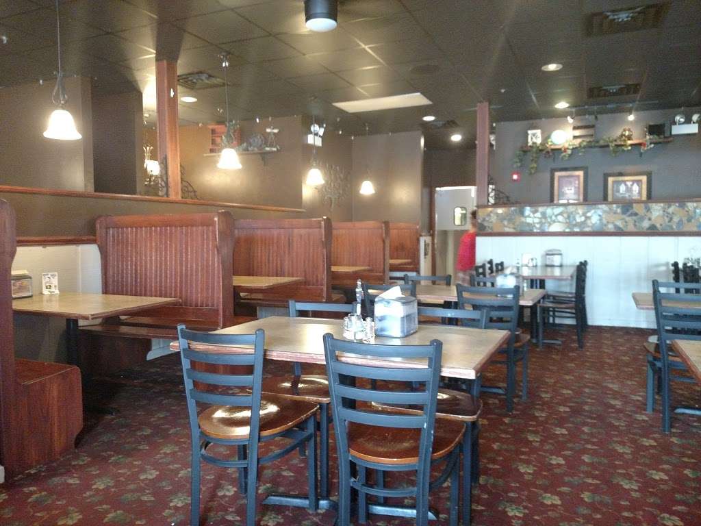 Beggars Pizza | 22149 Governors Hwy, Richton Park, IL 60471 | Phone: (708) 679-9990