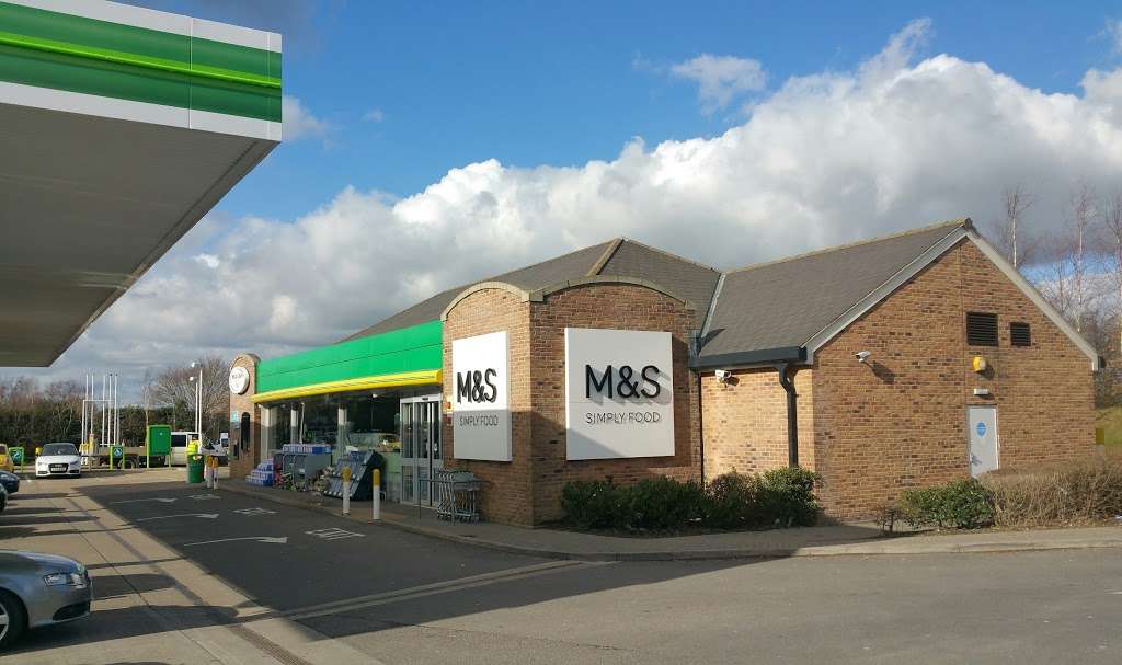 Marks & Spencer Blue Boys Tonbridge BP | A21 Blue Boys Tonbridge, BP, Matfield, Tonbridge TN12 7HE, UK