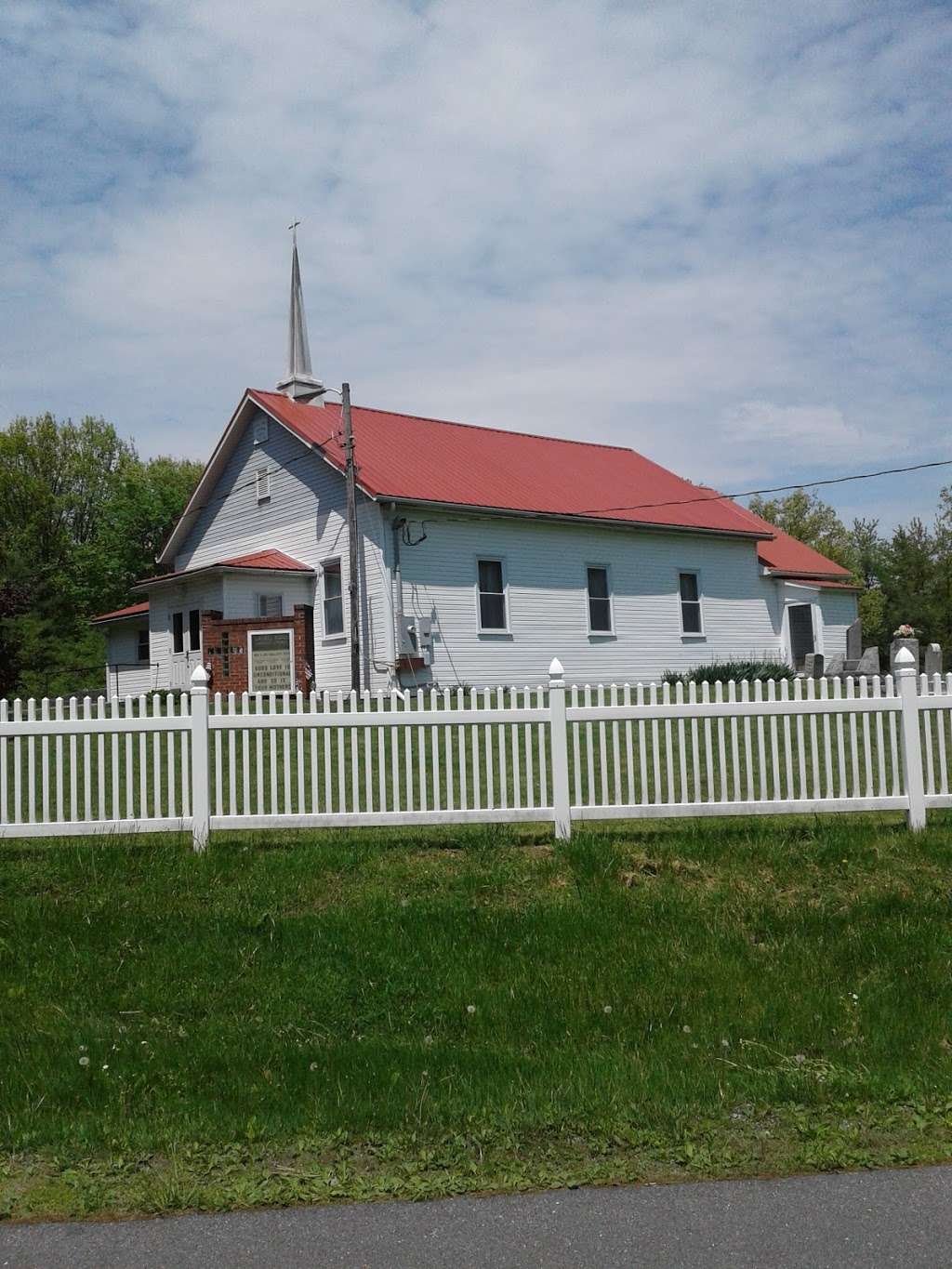 Laurel Ridge Church | Big Cove Tannery, PA 17212