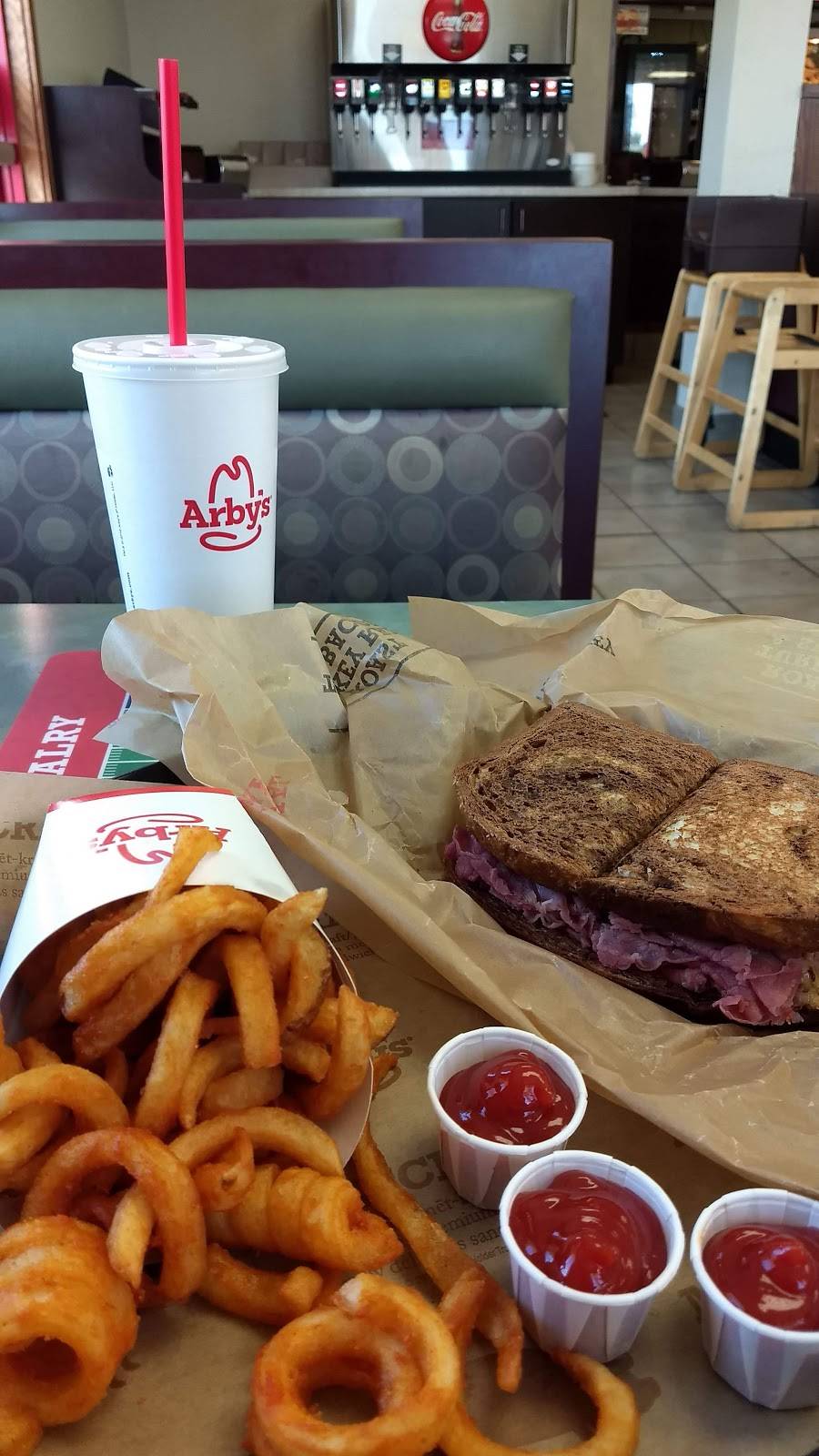 Arbys | 3660 West Rd, Trenton, MI 48183, USA | Phone: (734) 675-3250