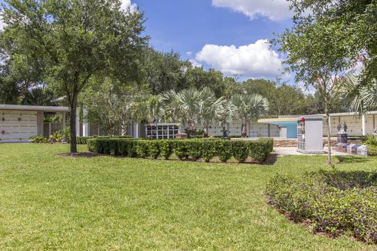 Myrtle Hill Memorial Park | 4202 E Lake Ave, Tampa, FL 33610 | Phone: (813) 626-3161