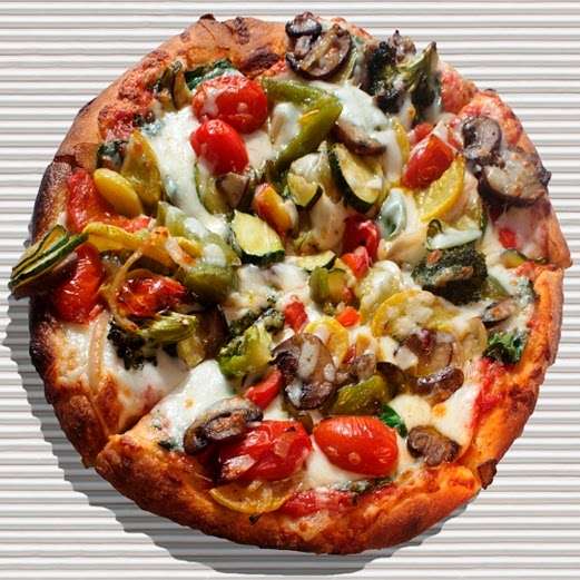 Ginas Pizza & Pastaria | 610 N Coast Hwy #106, Laguna Beach, CA 92651 | Phone: (949) 497-4421