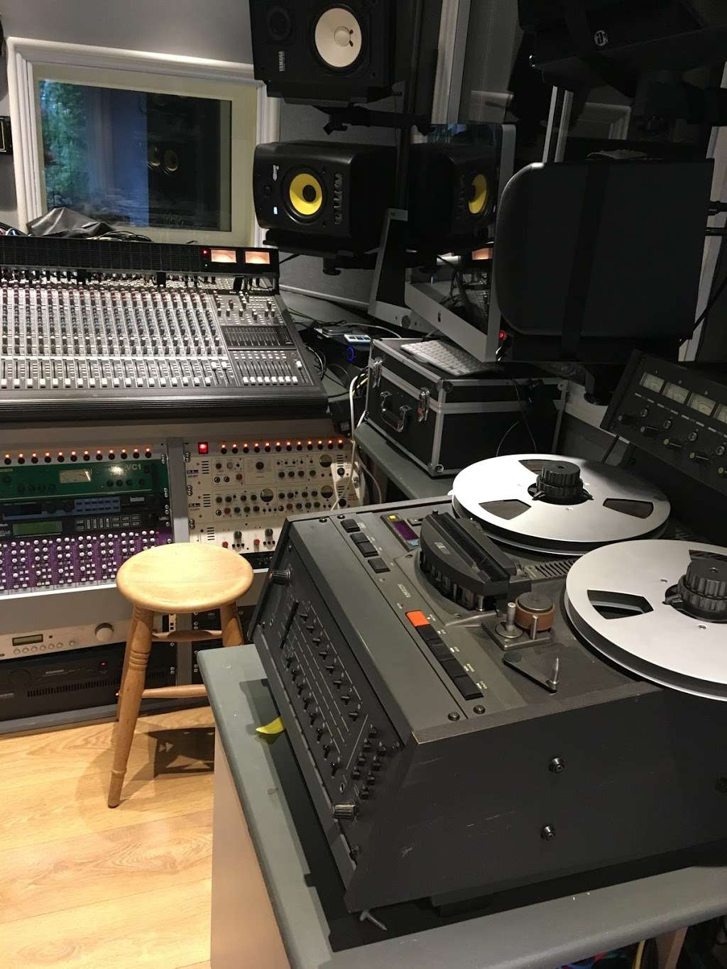 Analogue Sounds Ltd | Coxwold, Rushmore Hill, London BR6 7NP, UK | Phone: 07508 701971