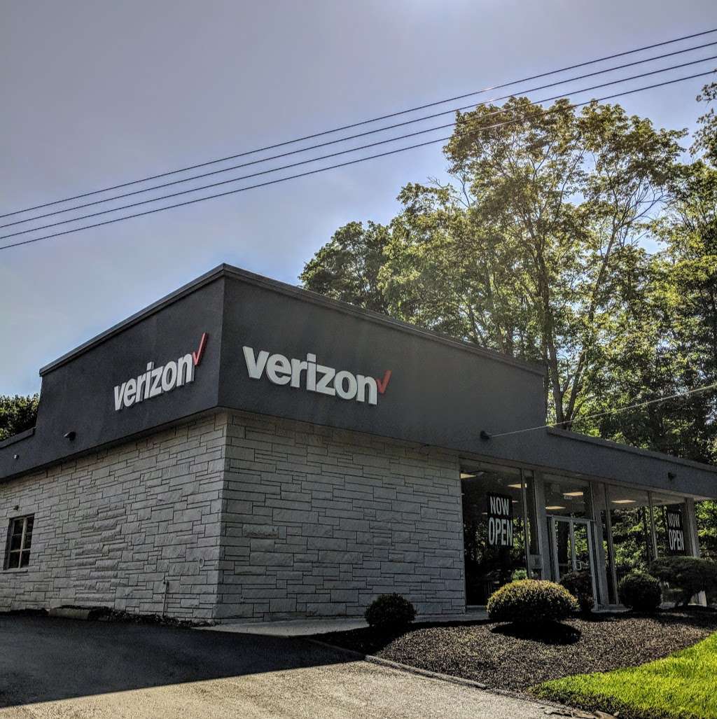 Verizon Authorized Retailer – Cellular Sales | 2035 Crompond Rd, Yorktown Heights, NY 10598, USA | Phone: (914) 962-9606