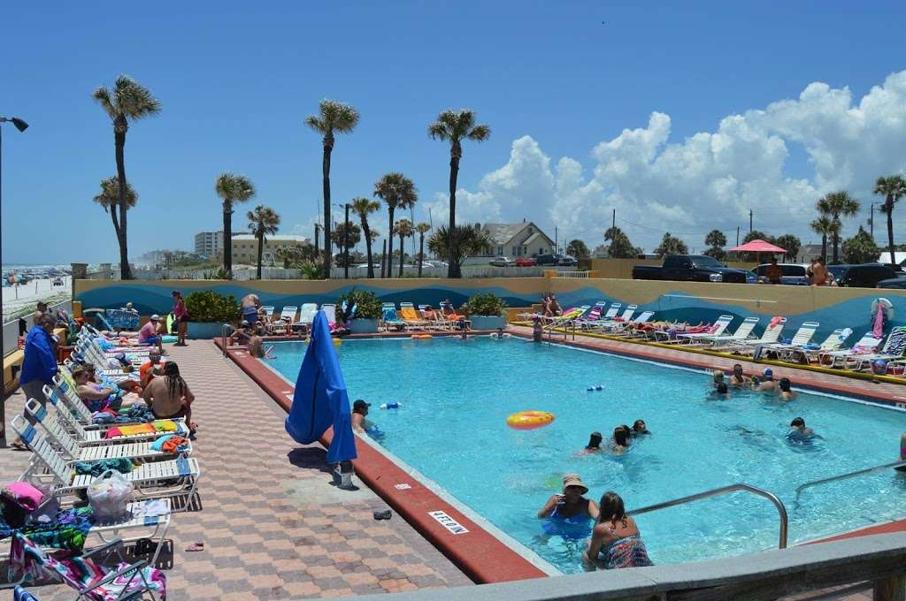 Fountain Beach Resort Daytona Beach | 313 S Atlantic Ave, Daytona Beach, FL 32118, USA | Phone: (386) 255-7491