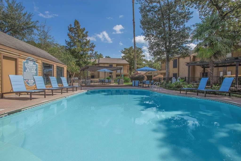 Elm Grove Apartments | 2921 Sycamore Springs Dr, Kingwood, TX 77339 | Phone: (281) 360-2753