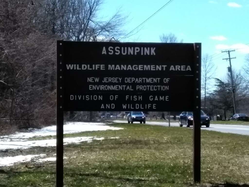 Assunpink Dam Access | 1237 NJ-33, Trenton, NJ 08638, USA