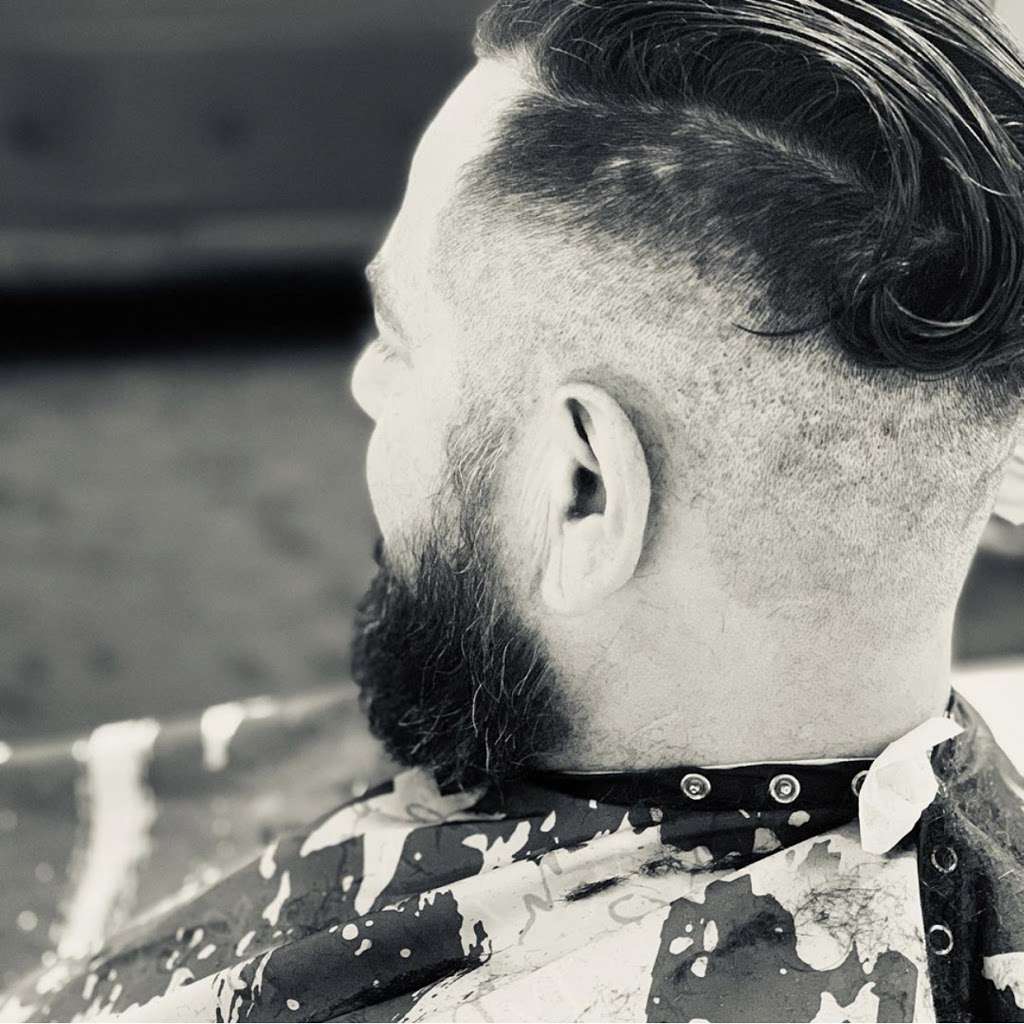 Piccone’s Fades & Shaves | 1200 Centre St, Ashland, PA 17921, USA | Phone: (570) 449-5899