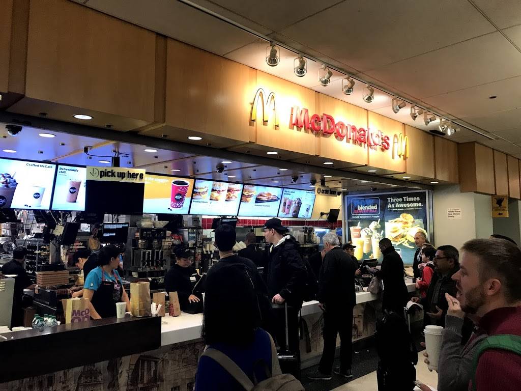 McDonalds | Terminal 3 Concourse H, Chicago, IL 60666, USA | Phone: (773) 686-1161