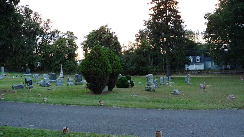 Chestnut Hill Cemetery | Old Bridge Turnpike, East Brunswick, NJ 08816, USA | Phone: (732) 254-0933