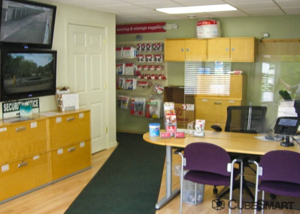 CubeSmart Self Storage | 180 Camp Horne Rd, Pittsburgh, PA 15202, USA | Phone: (412) 761-1335 CubeSmart Self Storage | 180 Camp Horne Rd, Pittsburgh, PA 15202, USA | Phone: (412) 761-1335