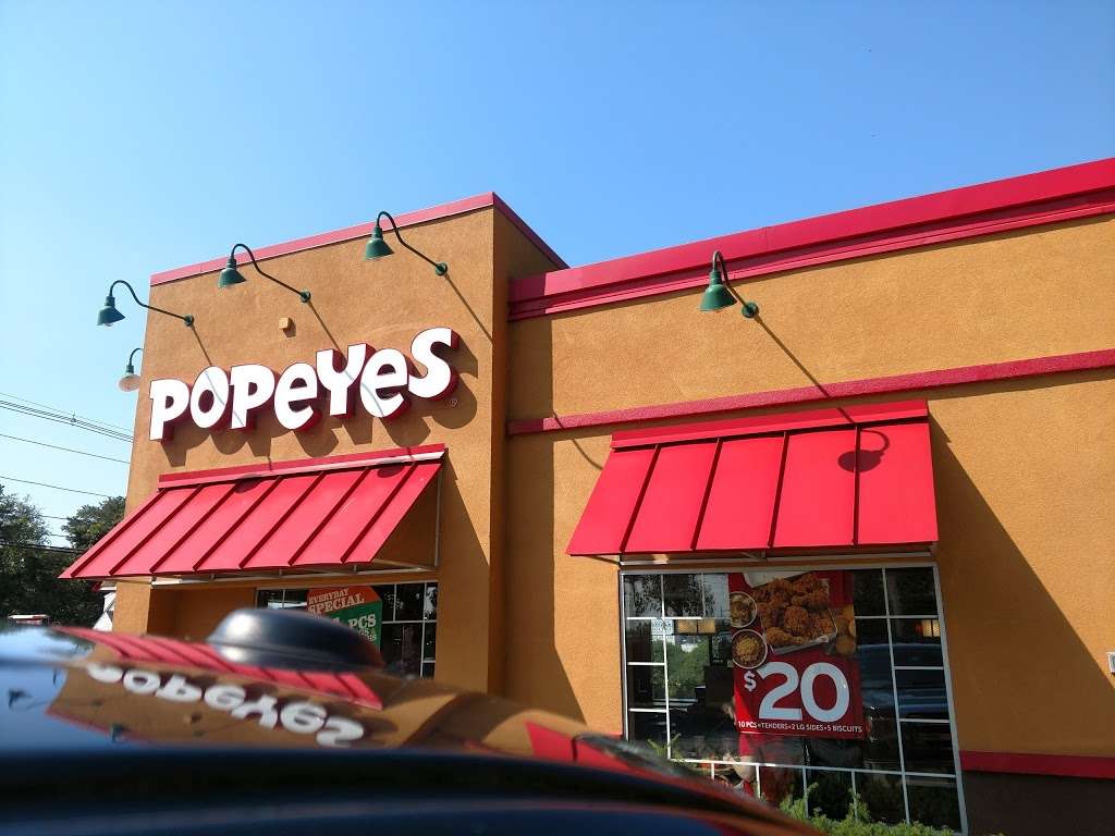 Popeyes Louisiana Kitchen | 481 S Broadway, Salem, NH 03079, USA | Phone: (603) 458-5564