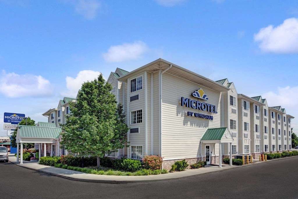 Microtel Inn & Suites by Wyndham Indianapolis Airport | 5815 Rockville Rd, Indianapolis, IN 46224, USA | Phone: (317) 247-9703