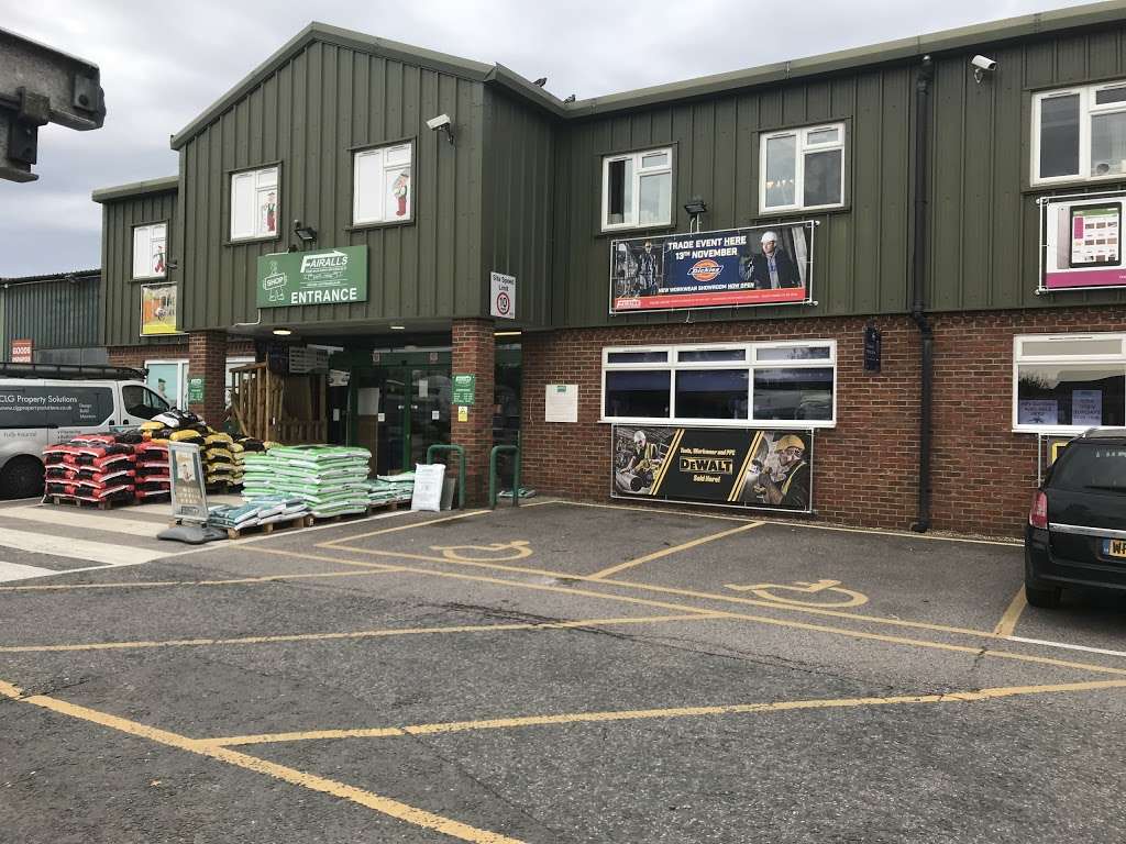 Fairalls Builders Merchants Ltd (High Street Branch Godstone) | 44-46 High St, Godstone RH9 8LW, UK | Phone: 01883 571003