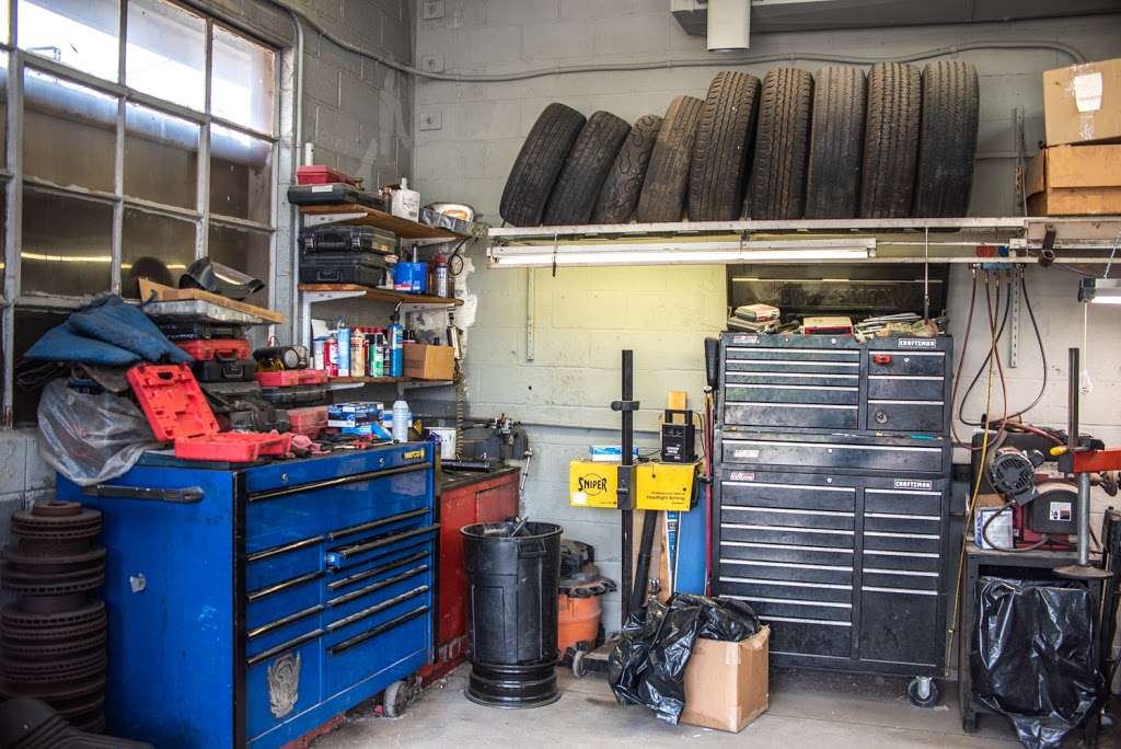 Tullytown Auto Repair | 291 Main St, Tullytown, PA 19007, USA | Phone: (215) 547-1218