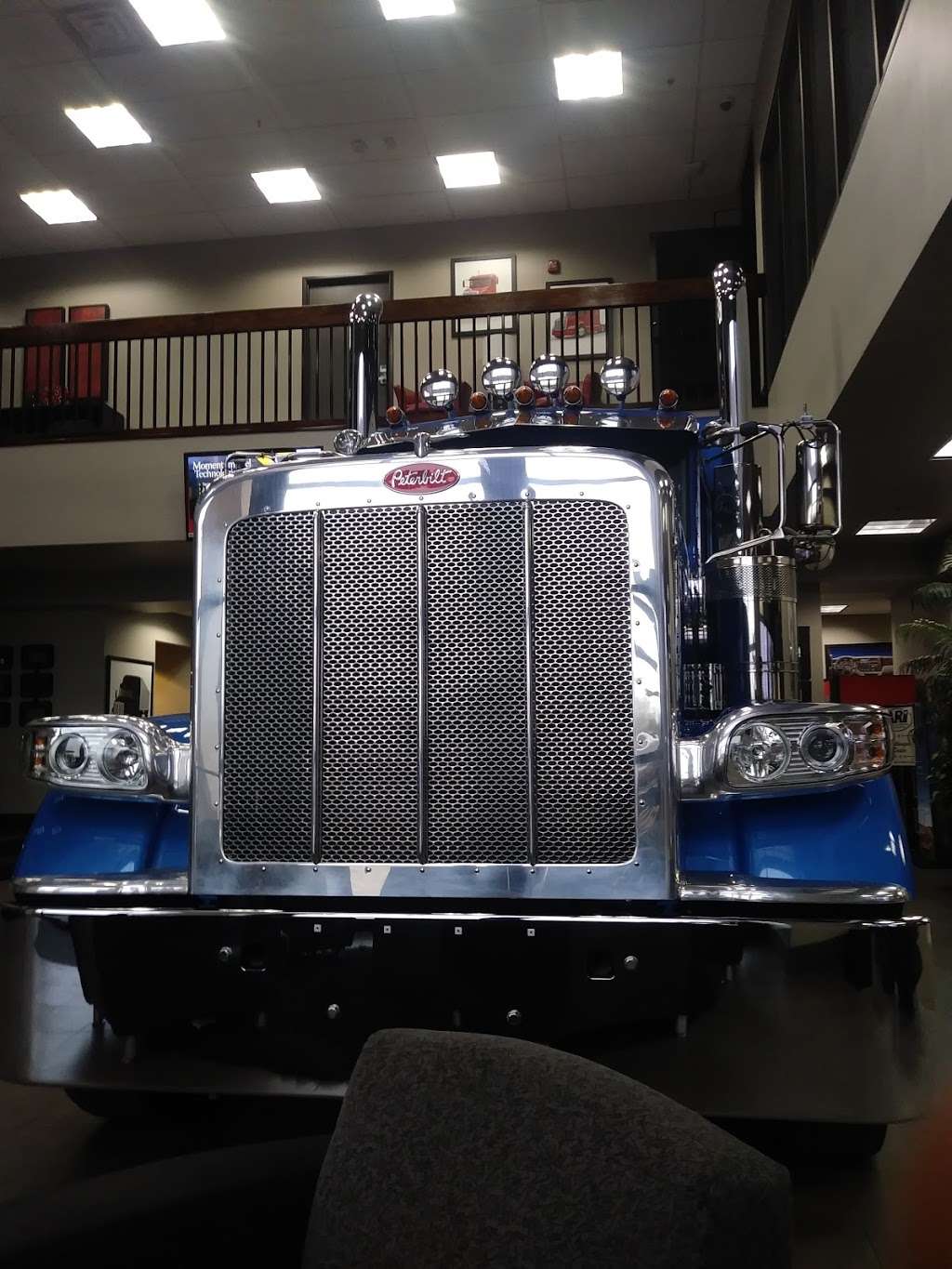 Dallas Peterbilt | 515 N Walton Walker Service Rd W, Irving, TX 75061 | Phone: (800) 256-7383