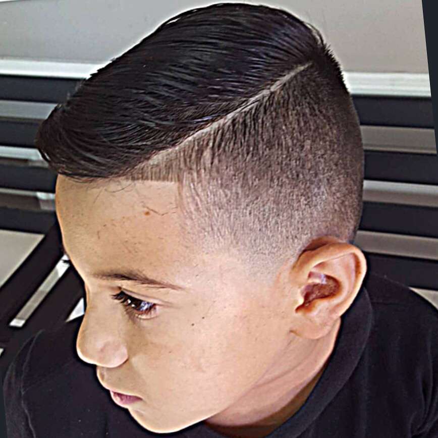 LA FAMILIA BARBERSHOP | 9460 Arleta Ave, Arleta, CA 91331, USA | Phone: (818) 660-7296