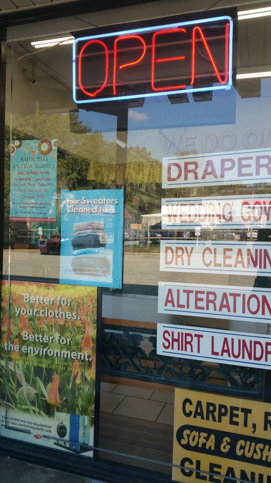 Crownsville Cleaners | 1349 Generals Hwy, Crownsville, MD 21032 | Phone: (410) 923-0339